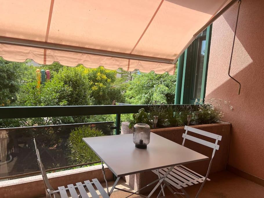 Appartement Calme Et Lumineux De 2,5 Pces Proche Lausanne Ecublens  Extérieur photo